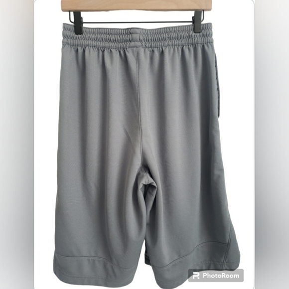 Men's Mike Dri-FIT Icon Shorts - Size M - Picture 2 of 5